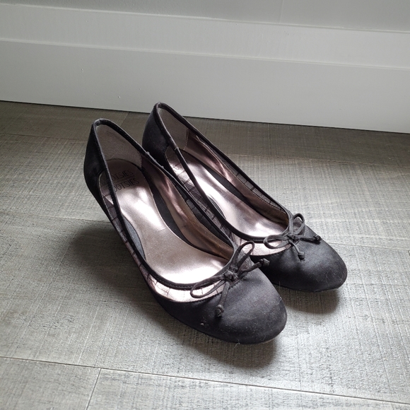 Casual Mid Heel Pumps Mesh Rim and Bow - Picture 1 of 4